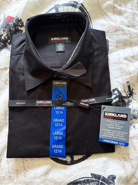 Kirkland Signature Black Women's Button-Down Shirt